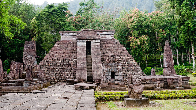 Sukuh-templom
